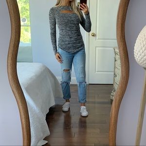 Aritzia Wilfred Free Long Sleeve Peephole Top